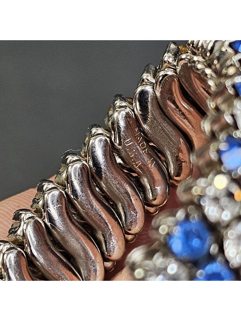 USA Made Bracelet Blue And White Rhinestone Women Self Adjustable One Size 4 All - Picture 11 of 11